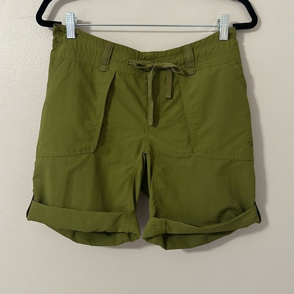 The North Face Women’s Horizon Sunnyside Convertible Hiking Shorts Size 6 Green - Picture 1 of 9
